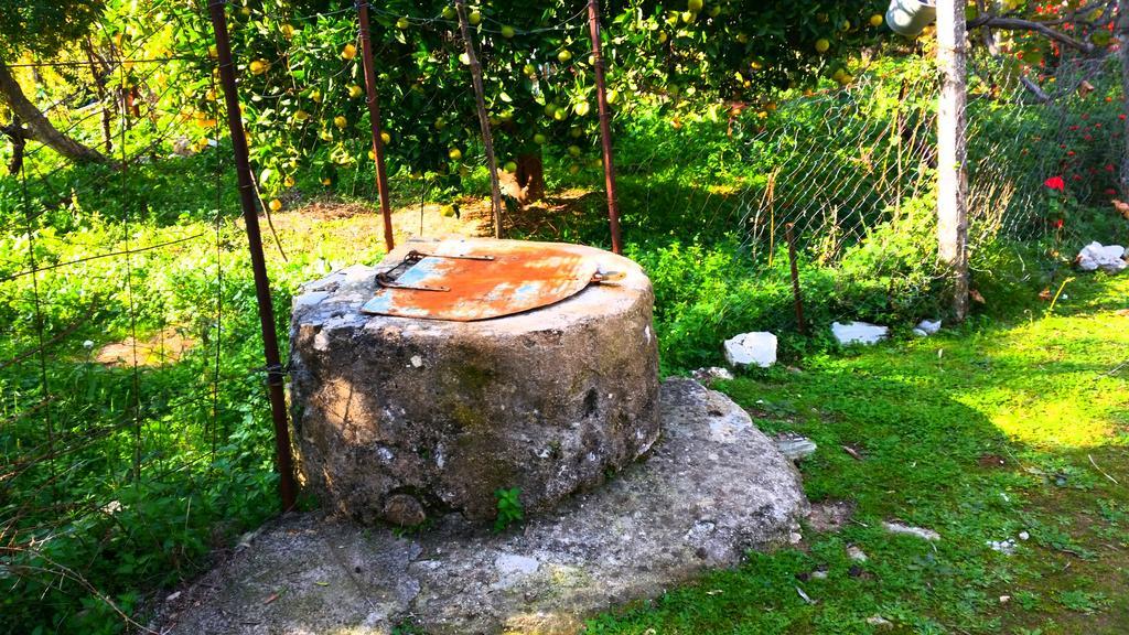 The Grandfather'S Room Himare Exterior photo